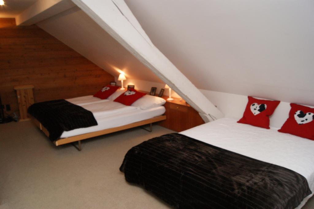 Hotel Arturo Celerina/Schlarigna Екстер'єр фото