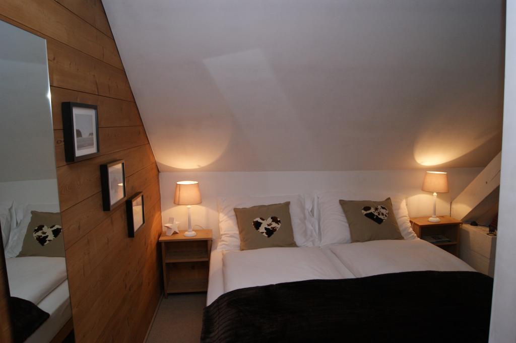 Hotel Arturo Celerina/Schlarigna Екстер'єр фото